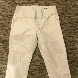 Gap Maternity white jean capris
